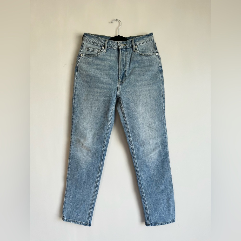 Everlane // Original Cheeky Jean // Worn-In Mid Blue  // size 27
